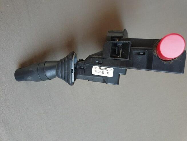 Dźwignia kierunkowskazów Ford Mondeo