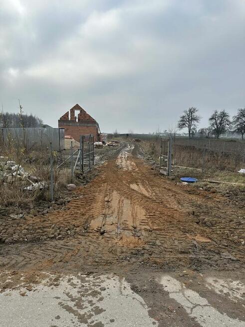 Usługi koparko-ładowarką
