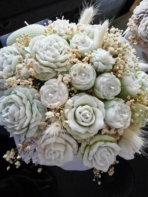 Flowerbox ze świec - prezent idealny