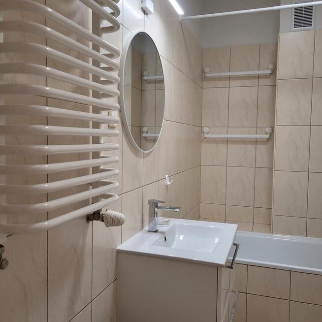 Mieszkanie 2-pokojowe ,oddzielna kuchnia, balkon