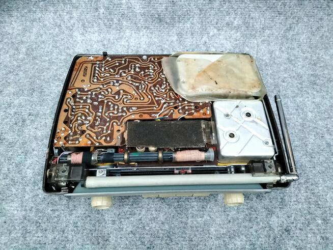 Blaupunkt DERBY przenośne radio samochodowe oldtimer