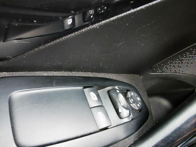 Hatchback 5d 1.0 VTI 68KM, Klimatyzacja, Manual, Czujniki pa