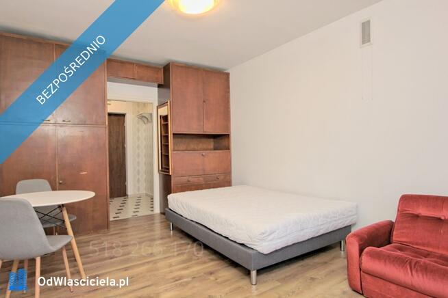 Kawalerka na Mokotowie z Miejscem Parkingowym