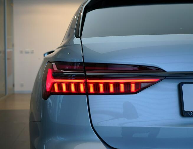 Audi A6 40TDI Quattro Sline VirtualPlus MatrixLed Nav TempomatAcc Kamera Hak