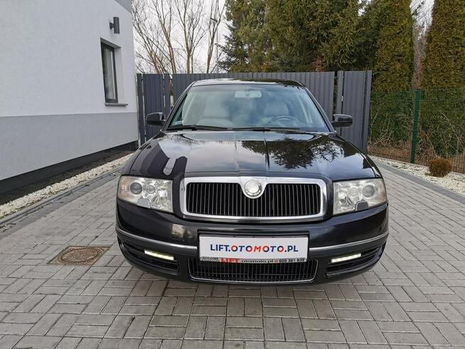 Škoda Superb 2.0 TDI 8V 140 KM Klimatronik Skóra Xenon ALU EDITION 100 Gwarancja