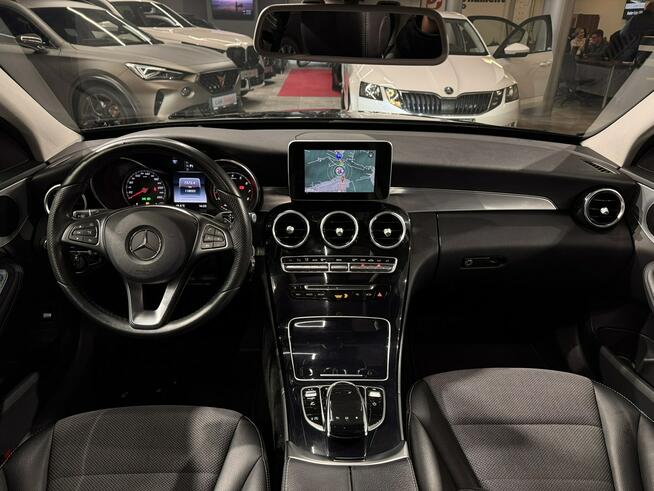 Mercedes C 200 Limousine 2.0 184KM automat 4matic 2016 r., salon PL, serwisowany