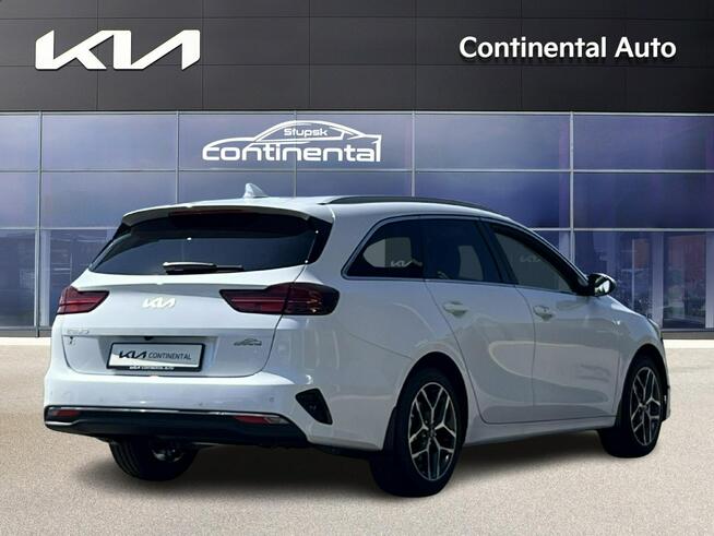 Kia Cee'd TRIBUTE + felgi 17" biała perła