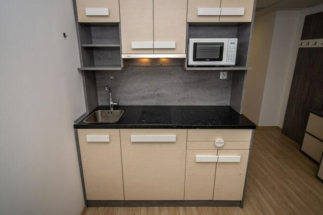 Pl Grunwaldzki 57/Śródmieście,studio,klimatyzacja