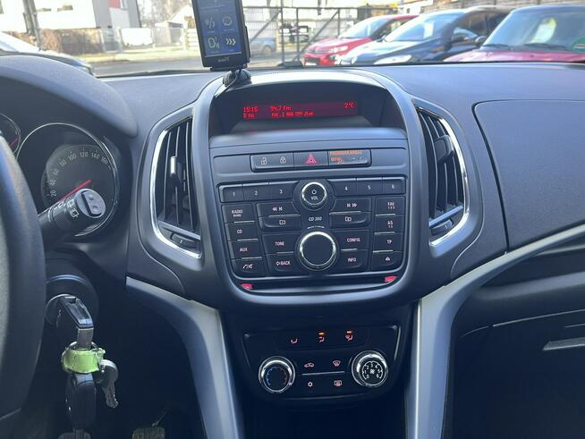 Opel Zafira 2.0 1wł Klima BAgaznik Rowerowy El szyby Stan BDB BEzwypadk OPłacony