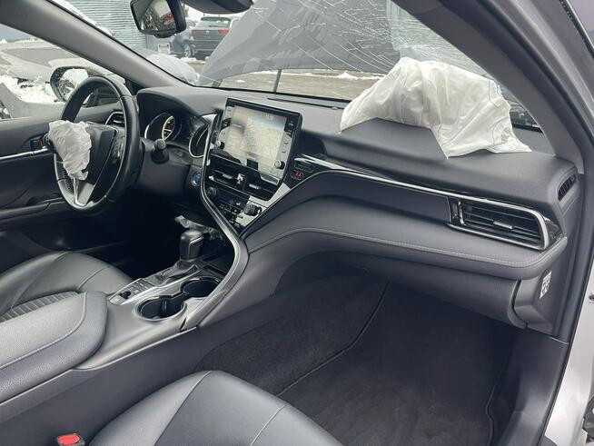 Toyota Camry Automat Hybryda Klimatronik Kamera 218KM