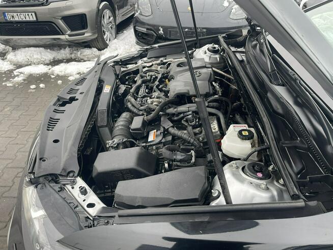 Toyota Camry Automat Hybryda Klimatronik Kamera 218KM