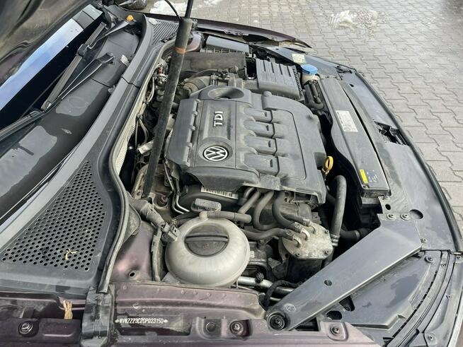 Volkswagen Passat Highline Automat Skóra Podgrzewanie Klimatronik