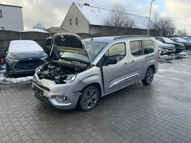 Toyota Proace City Verso Automat Klimatornik Podgrzewanie Parktronik 7osobowy