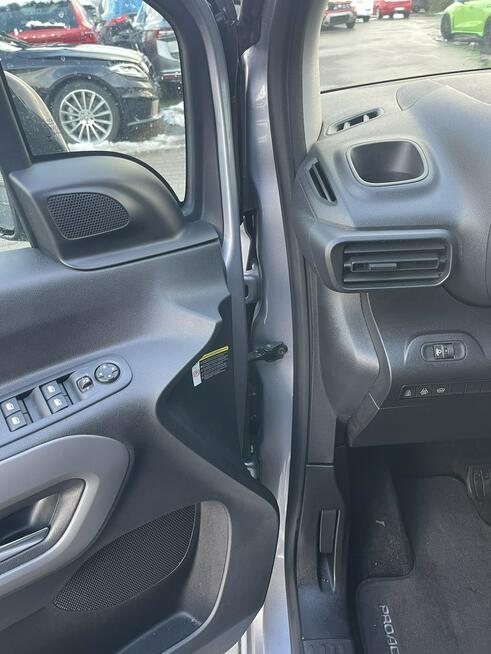 Toyota Proace City Verso Automat Klimatornik Podgrzewanie Parktronik 7osobowy