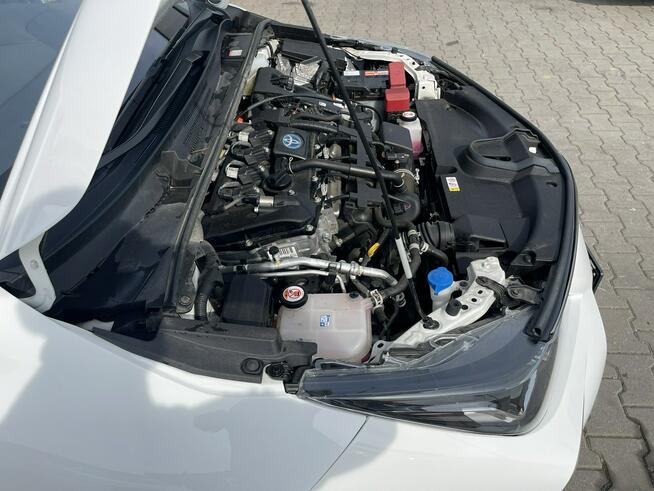 Toyota Corolla Hybryda Automat Podgrzewanie Klimatronik 140KM