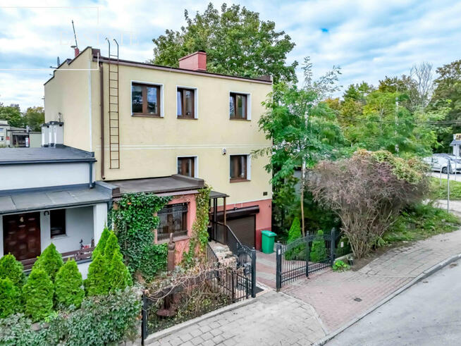 Dom Gdynia Orłowo, Akacjowa