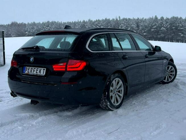 BMW 520 F10 F11 2.0 D 184 KM Automat BIXENON Duża NAVI Pół SKÓRY Serwis HAK !