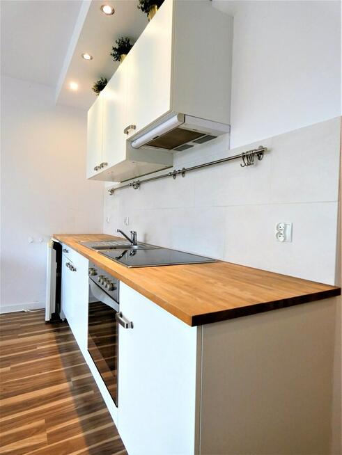 Lodowa 11, Grunwald, kawalerka z balkonem