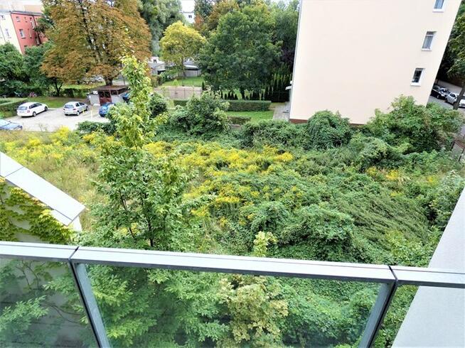 Lodowa 11, Grunwald, kawalerka z balkonem