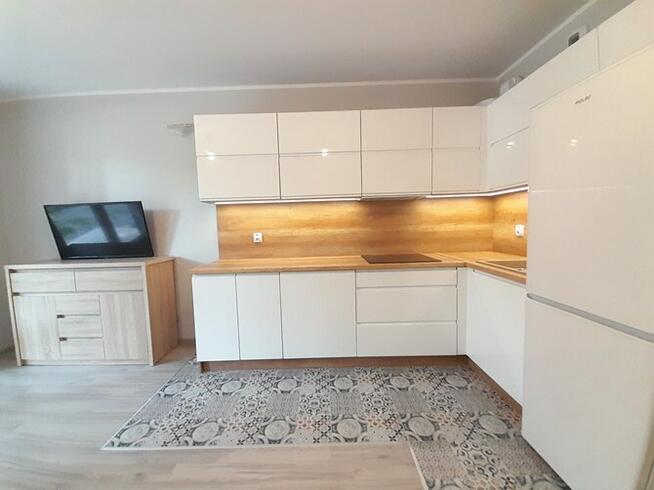 Karoliny 7, Bogucice, jasne 2 pokoje