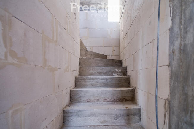 Dom dla rodziny w stanie deweloperskim