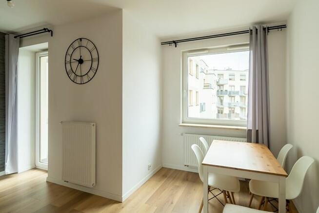 Kawalerka z balkonem + mp w garażu- Kowalczyka 1