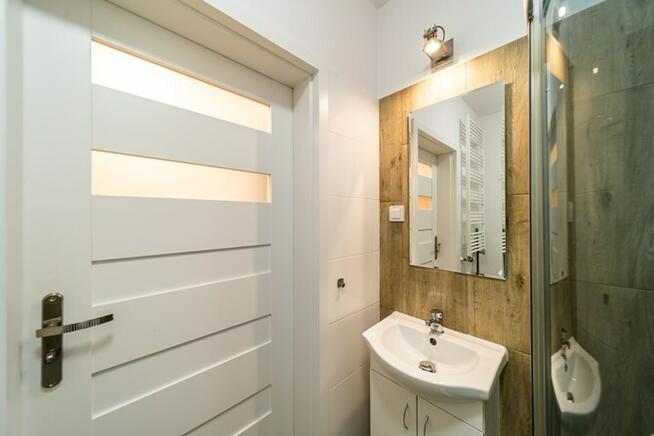 Kawalerka z balkonem + mp w garażu- Kowalczyka 1