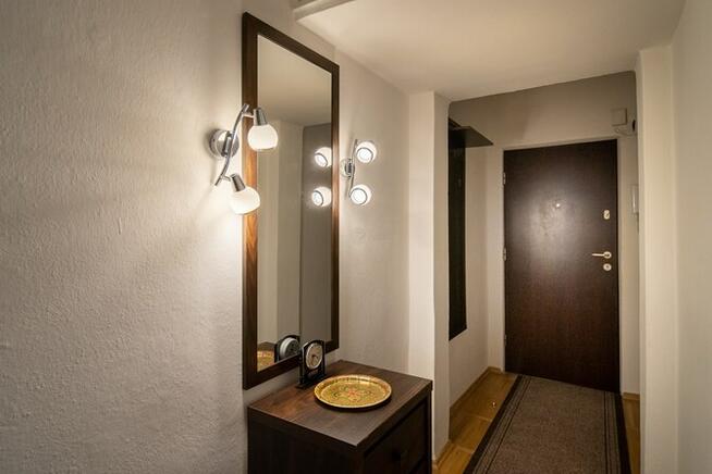 2 pokoje w pobliżu Placu Zawiszy- Nowogrodzka 78