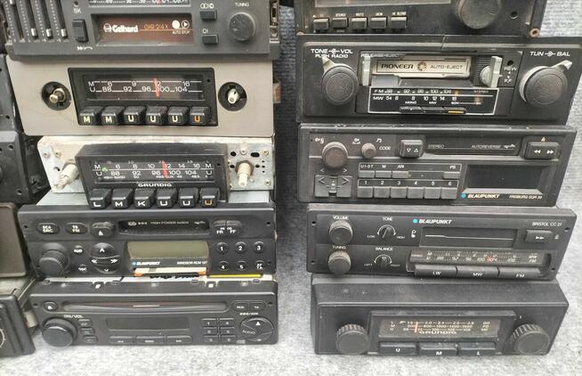 Stare radia samochodowe oldtimer klasyk aktualne