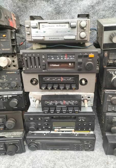 Stare radia samochodowe oldtimer klasyk aktualne