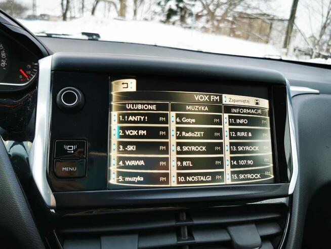 Hatchback 5d 1.0 VTI 68KM, Klimatyzacja, Manual, Czujniki pa