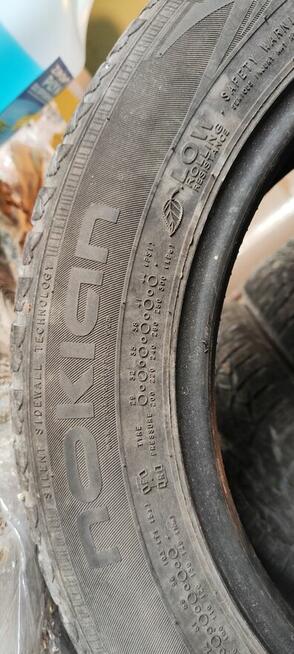 Zimowe opony Nokian 185/60 r15 komplet 100