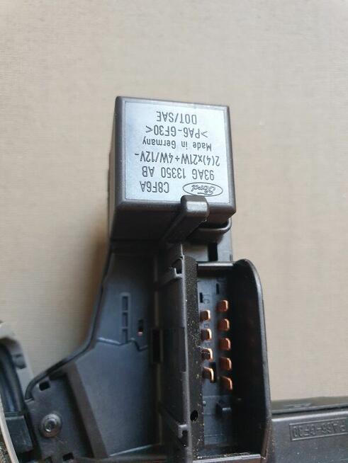 Dźwignia kierunkowskazów Ford Mondeo