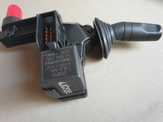 Dźwignia kierunkowskazów Ford Mondeo