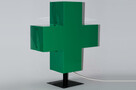 Dwustronny KRZYŻ APTECZNY 3D podświetlany LED 60 cm - 4