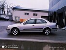 Nissan Almera 2000r - 1