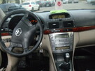 Toyota Avensis D4D 2.0 - 5