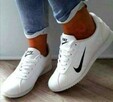 Nowe buty damskie Nike - 1