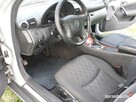 Mercedes- Benz Klasa C, mały przebieg ! - 9