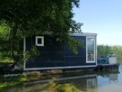 Houseboat Żuraw 2 na jeziorze Sasek Wielki domek na wodzie - 2