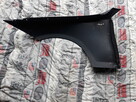 Blotnik prawy BMW 1 E81 E82 E87 - 2