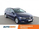 Volkswagen Passat klima auto (3 strefy), navi, czujniki parkowania, grzane fotele - 9