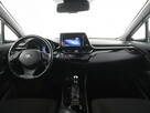 Toyota C-HR hybryda navi kamera ACC LED Bluetooth - 14