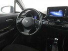 Toyota C-HR hybryda navi kamera ACC LED Bluetooth - 15