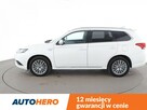 Mitsubishi Outlander PHEV automat 4x4 kamera alcantara navi hak tempomat - 2