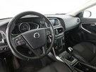 Volvo V40 FV23 2.0D 6MT Klimatronik Tempomat Navi Grzane Fotele Kamera PDC - 13