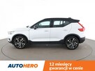 Volvo XC 40 2.0 D4 AWD R-Design Panorama Navi Grzane Fotele Harman Kardon FullLED - 2