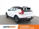 Volvo XC 40 2.0 D4 AWD R-Design Panorama Navi Grzane Fotele Harman Kardon FullLED - 4