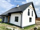 Dom jednorodzinny z garażem, przestronne działki - 8