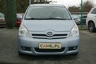 Toyota Corolla Verso - 2